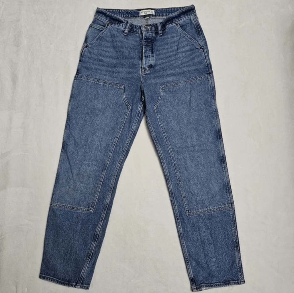 High-Rise Carpenter Straight Jeans - Light Blue